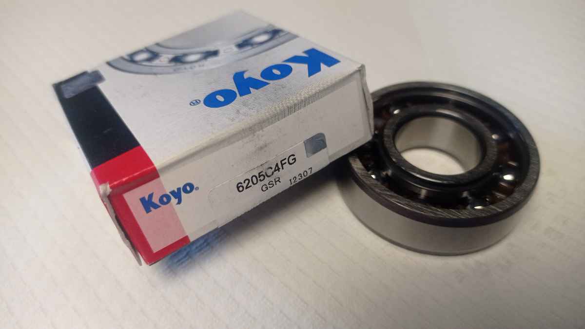 CUSCINETTO KOYO 6205 C4 FG